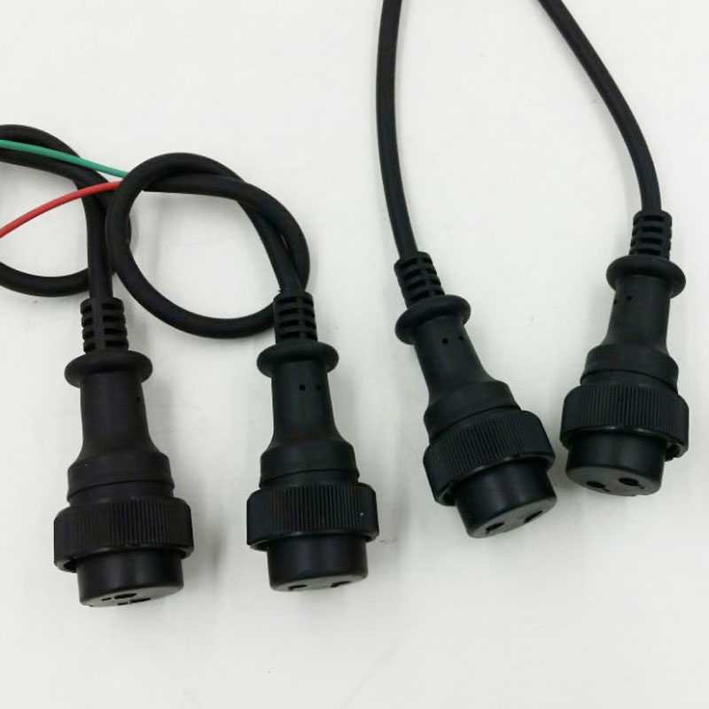 CO2 welding gun wire feeder socket two-core welding machine two-core power plug with wire Panasonic 2-core aviation plug