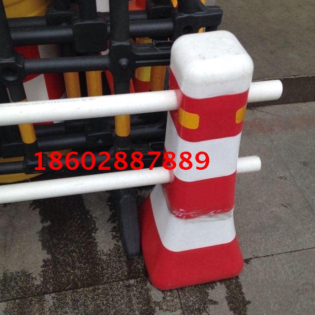 City fence column blue and white quarantine pier*Plastic small water horse*anti-crash bucket*anti-collision bucket cone*traffic facilities