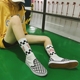 Châu Âu và thương hiệu thủy triều Hoa Kỳ in chữ kẻ ca rô trắng đen VATOS trên đường phố Harajuku bắn vớ thể thao nam nữ sang trọng vớ quần Vớ bông