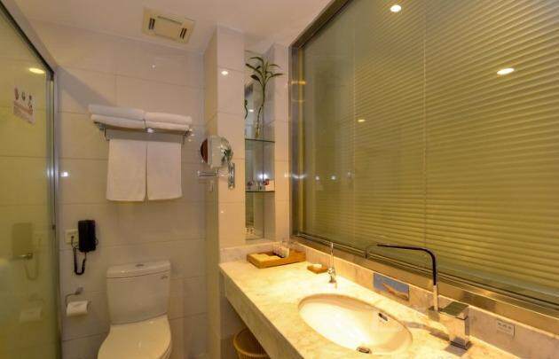 Taizhou Yuhuan Dongfeng Hotel Deluxe Standard Room