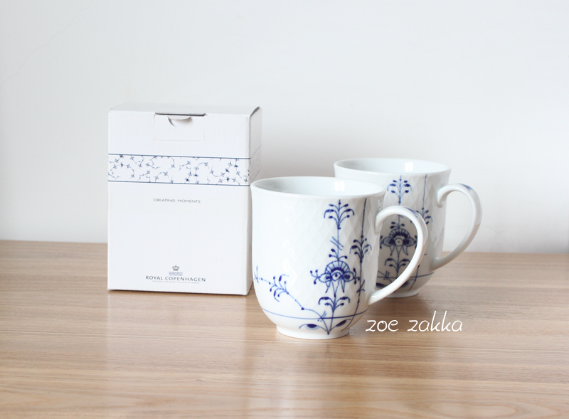 Domestic stock Denmark Royal Copenhagen Royal Copenhagen Relief dark pattern mug