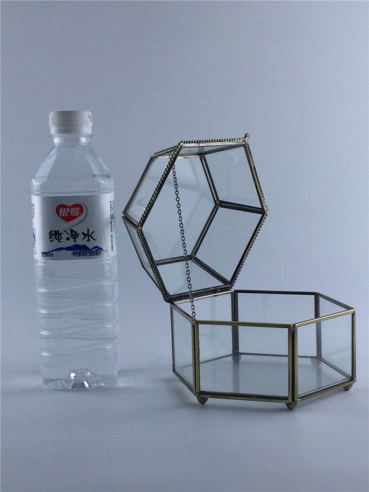 European and American vintage jewelry glass jewelry box Ear needle chain necklace pendant jewelry ring box Simulation flower storage box