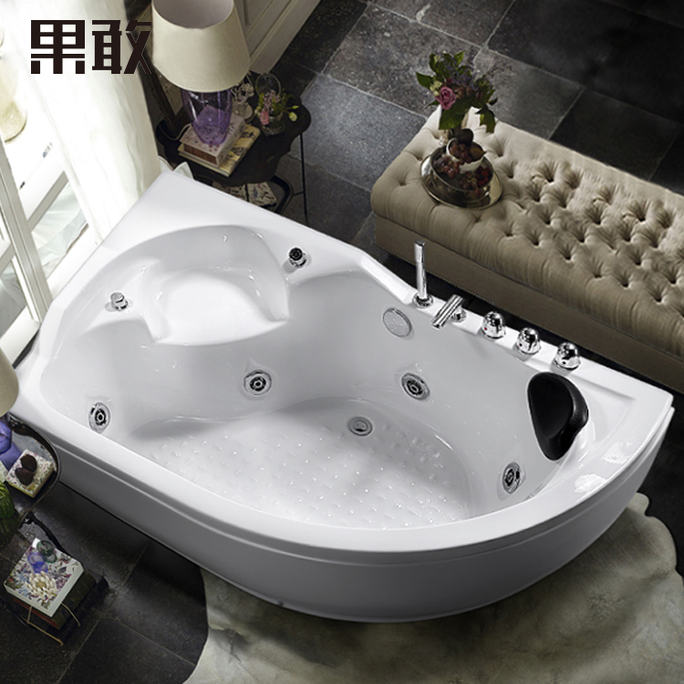 ����С�ǿ���ԡ��С����ԡ����������156