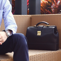 Maliu Handmade Bag X Mens Mobile Briefcase Business Pure Black Lipstick Gold Bag A4 File Computer Package Custom