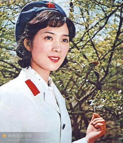 The Cultural Revolution Suit 74 Style Sea Woman Three Suits 74 Style Military Uniform Positive No. 3 does not include hat accessories