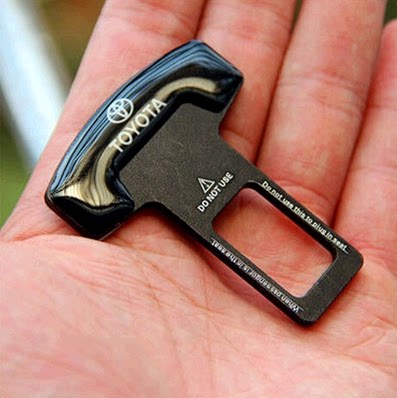 汽车安全带夹卡扣丰田汉兰达凯美瑞锐志花冠RAV4内饰改装插头插销