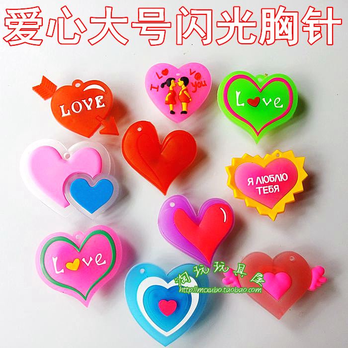 Large number of soft glues flash brooch New Year's Eve LED luminous breast badge emblems Decorative Props Loving Flash
