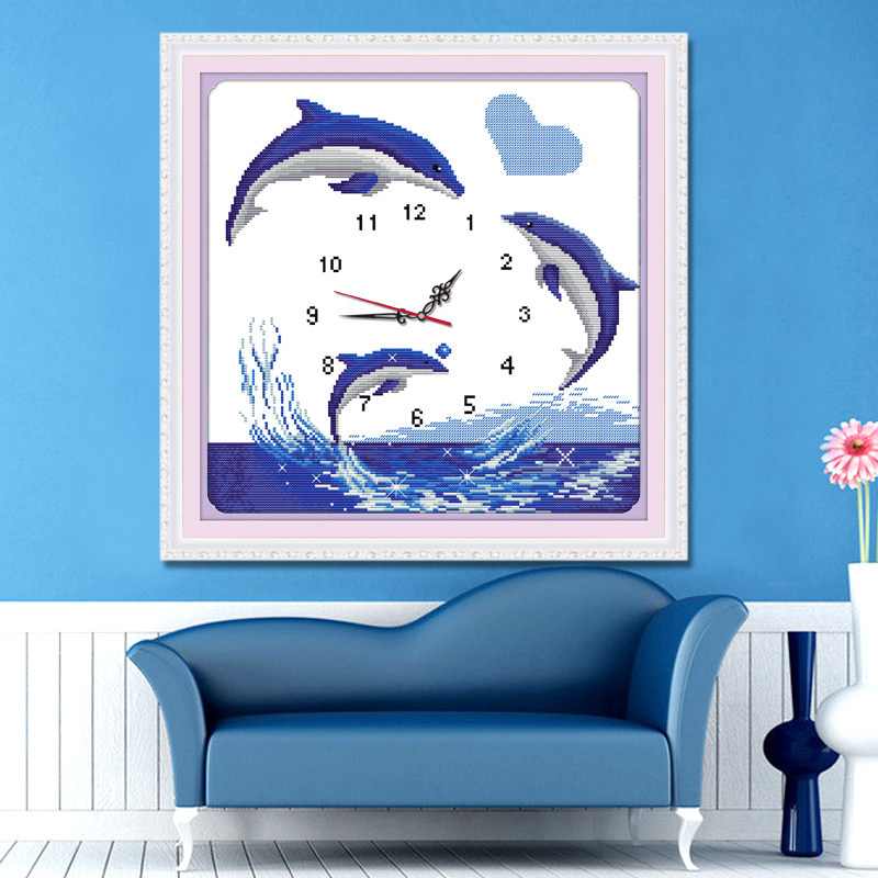 Watch and watch Cross embroidered new line embroidered living room hanging bell dolphin lovers a large and simple small living room small piece of itself embroidered