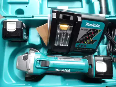 makita Makita DGA450RME DGA452RME Rechargeable angle grinder Grinding machine Cutting machine