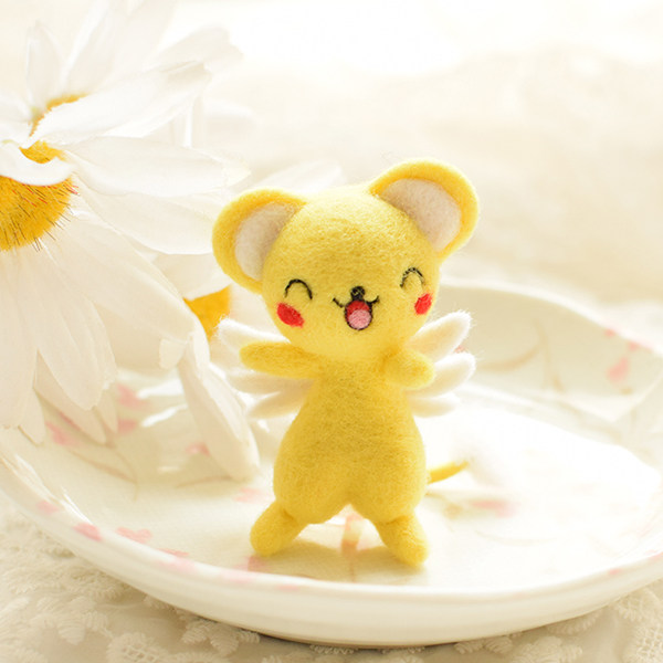 Qian Ying wool felt Wool felt material package Handmade diy animation hand-made small Ke Xiaoying wool felt pendant