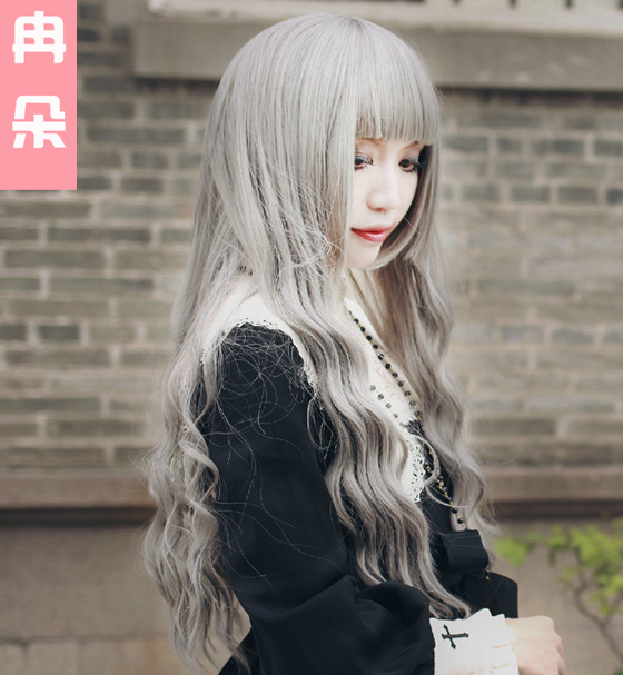 奶奶烟灰色长卷发银灰色修脸COS Lolita假发哑光高温丝70厘米假发