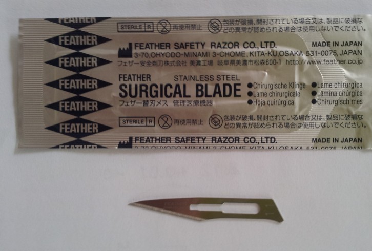 Japan imported No. 11# stainless steel pointed FEATHER Feather Feather brand sterilization and disinfection beauty surgical blade