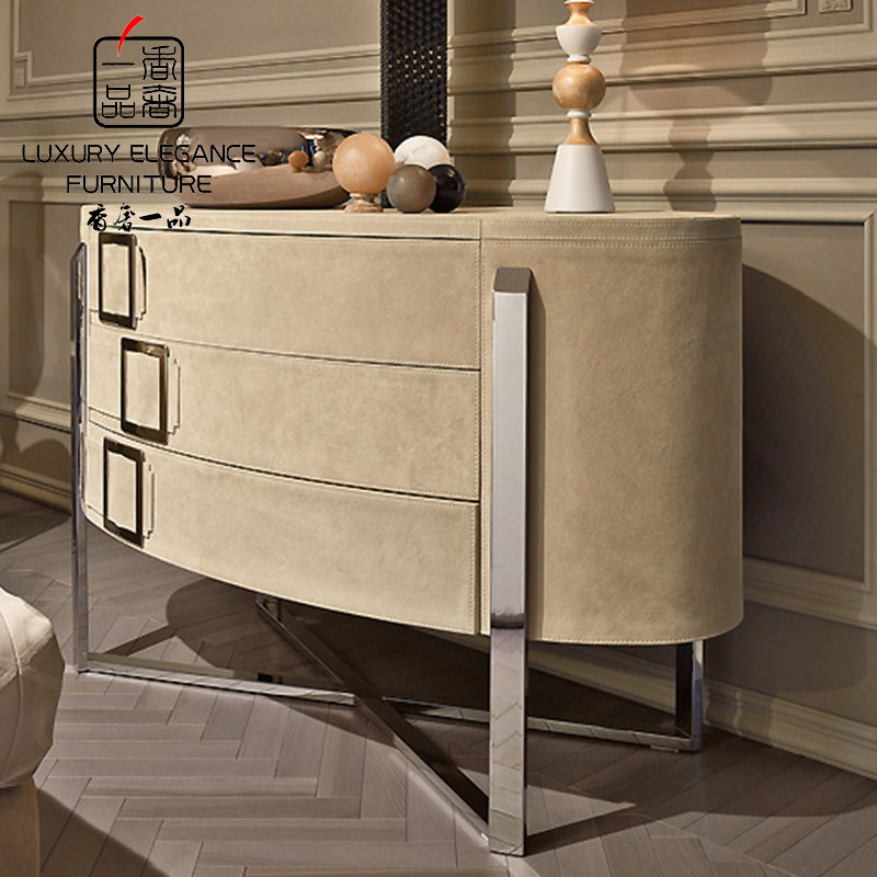 ����һƷ�Ҿߺ��ִ����ͱ߹�tle045