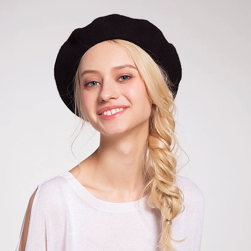 BeRET LADY CAP WOOL WINTER HAT Warm беретки