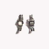 Industrial sewing machine roller presser foot