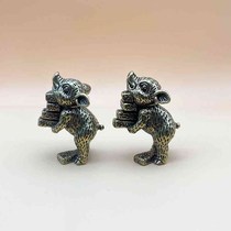 New antique brass brick-moving piglet small ornaments antique made G old copper tea pet handle pieces handicrafts scenic spots