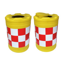 Guangdong yellow anti-collision barrel high-speed exit reflective barrel isolation barrel solar anti-collision barrel roadblock barrel rotomolded sand