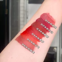 Маленький ангел с двумя ветвями