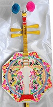 New folk musical instrument Yi Yuqin Yunan ethnic musical instrument Yi ethnic strings moon Qin