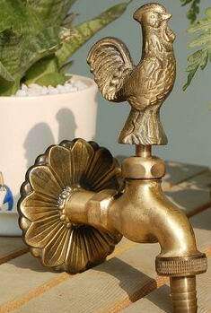 European Eurostyle Fields Garden Garden Animal Imitation Antique Cute Washing Machine Faucet Rooster