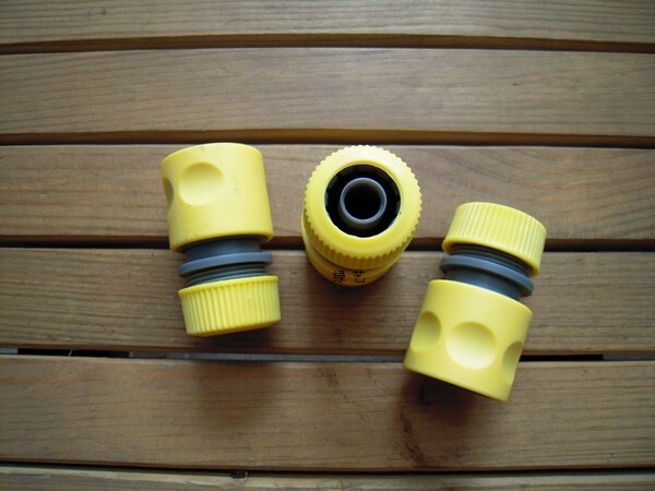 (Five diamond credibility) * 4 points fast interface * professional gardening watering tools, foreign trade products