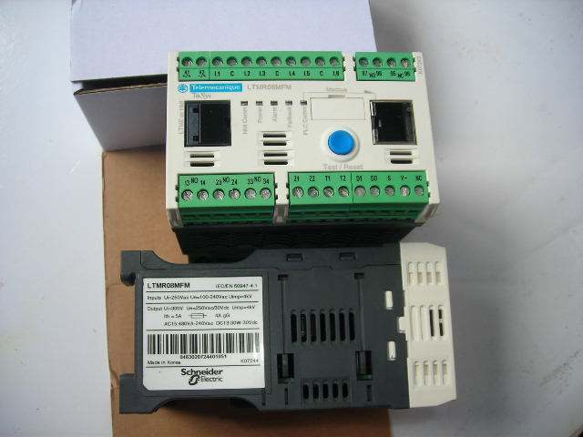 Imported SCHNEIDER reactive power compensation controller LTMRO8MFM
