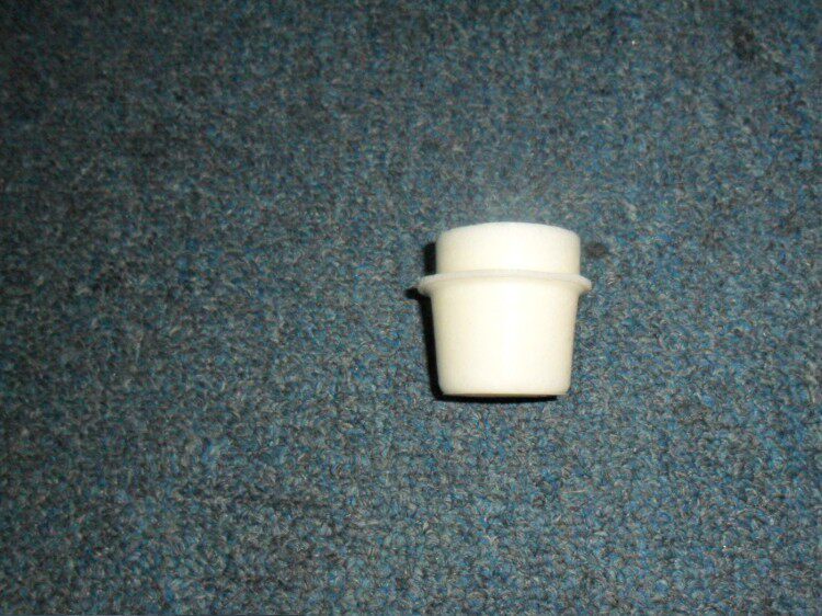 Silicone Triangle Burning Cork 33-38