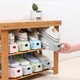 Lưu trữ đơn giản giá giày đôi hỗ trợ giày nhựa tích hợp phòng khách nhà ký túc xá đơn giản hiện đại giá lưu trữ giày - Kệ kệ treo tường đơn giản Kệ