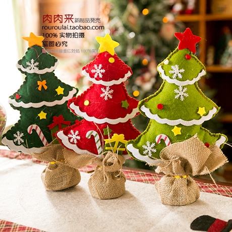Christmas decorations desktop decorations small trees Christmas decorations decorations small gifts