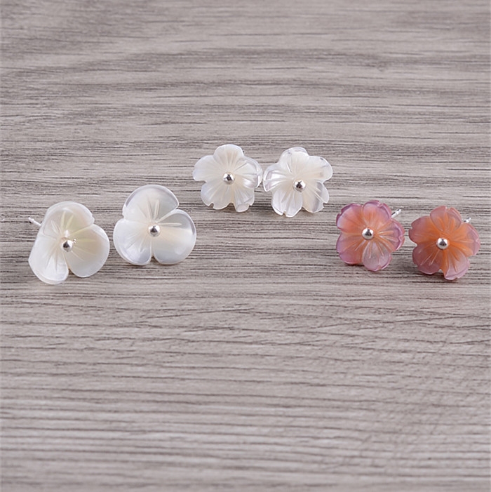 925 sterling silver ear acupuncture natural white butterfly shell powder shell petal flower literary fresh Korean version sweet girl earrings