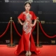 Trang phục trẻ em phong cách Trung Quốc mô hình catwalk hoa cô gái công chúa váy trang phục tổ chức đuôi váy dạ hội màu đỏ
