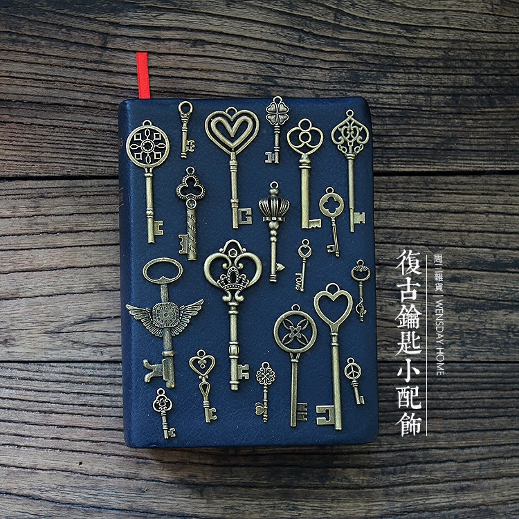 Eurostyle retro metal bronze color antique key hangings necklace car hangings pendant zakkweek 3 er groceries