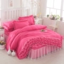 công chúa Hàn Quốc chải ren giường bedspread váy một gia đình bốn màu giường ren chăn che 1,5 / 1,84 bộ - Bộ đồ giường bốn mảnh chăn ga gối everon