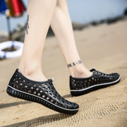 Giày hè 2018 mới sandal sandal nam phiên bản Hàn Quốc của giày đế bệt trơn trượt mang giày Xixi giày đi biển nam
