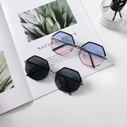 Phiên bản Hàn Quốc của kính râm nữ retro Kính râm gió đa năng mạng lưới cá tính đỏ tròn mặt chống tia cực tím nam thủy triều