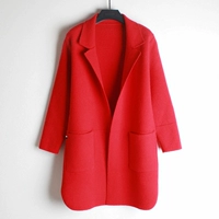 Áo khoác nữ mùa thu và mùa đông mới áo len dệt kim cashmere màu đỏ lễ hội len dài phần lông cừu là thủy triều mỏng áo khoác nữ