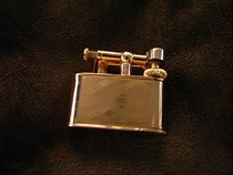 TSCHUPP 9k solid gold 9K gold antique lighter made in Germany in the 1930s
