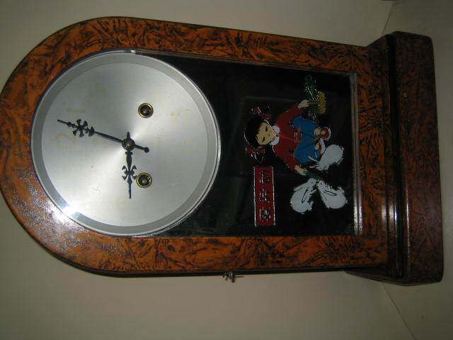 Polaris Love Labor clock during the Cultural Revolution