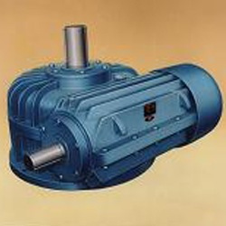 Worm gear reducer WC series (can be equipped with electric motor)