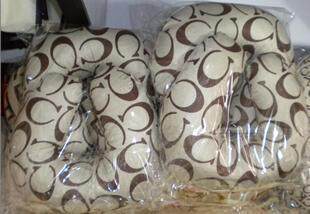 (Excellent packaging, grab at a loss) Cotton U-shaped buckwheat neck pillow for only 7 yuan