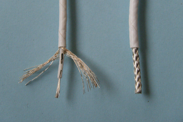 Tefulon signal line single core shielding line