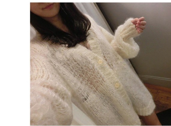 34% wool 34% mohair knitted thickened cardigan loose mid-length hollow 20 ດູໃບໄມ້ລົ່ນໃຫມ່ແລະລະດູຫນາວການປົກຫຸ້ມຂອງເປືອກຫຸ້ມນອກ.