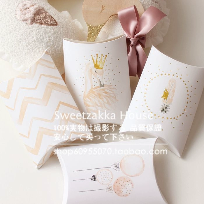 Bắc Âu Fresh Pillow Shaped Gift Box Hộp bao bì Hộp kẹo Hộp trang sức Hộp bánh quy Hộp INS Hộp nóng - Vòng đeo tay Clasp