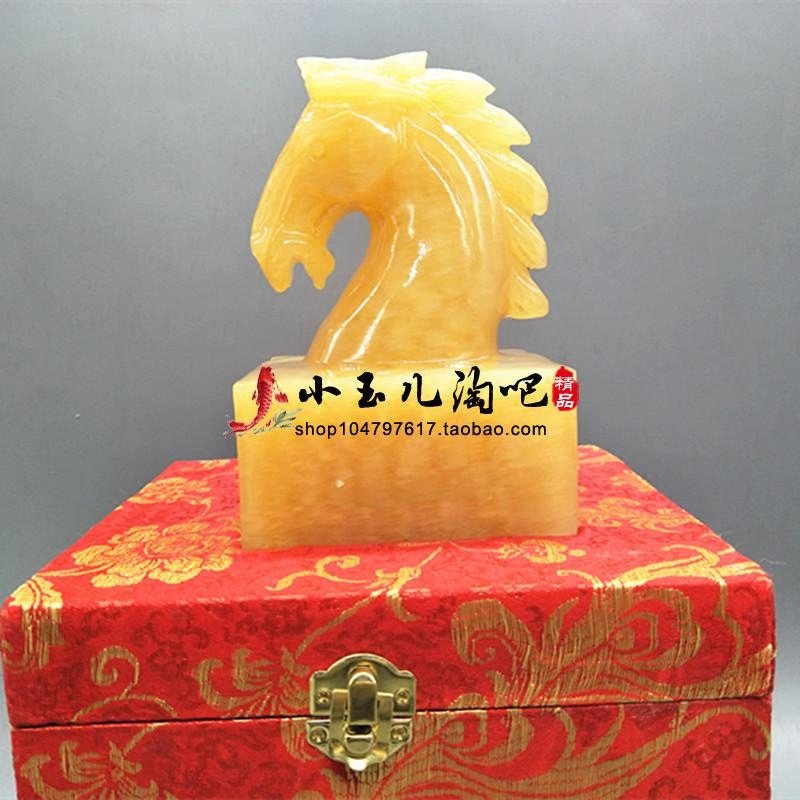 Natural rice yellow jade horse seal pendulum piece jade zodiac horse head big seal seal seal home craft gift swing decoration business gift