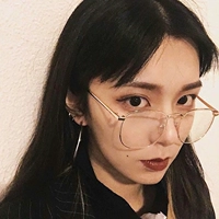 Ulzzang hộp lớn Fan Zhiiao Zhang Dazhao với khung nữ retro văn học kim loại vuông kính Hàn Quốc kính chrome hearts