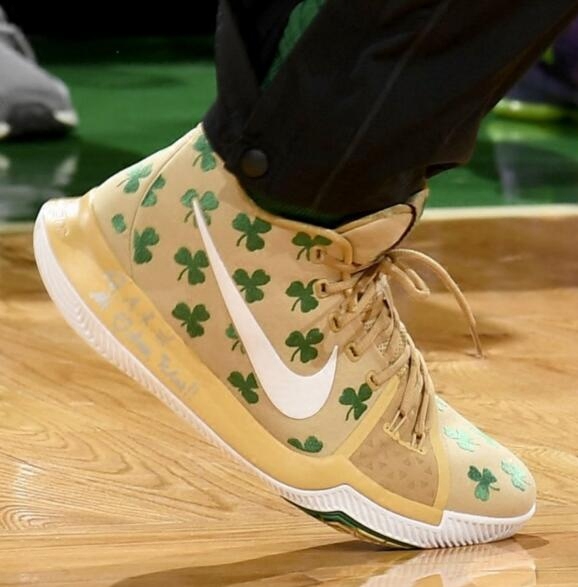 kyrie luck 3