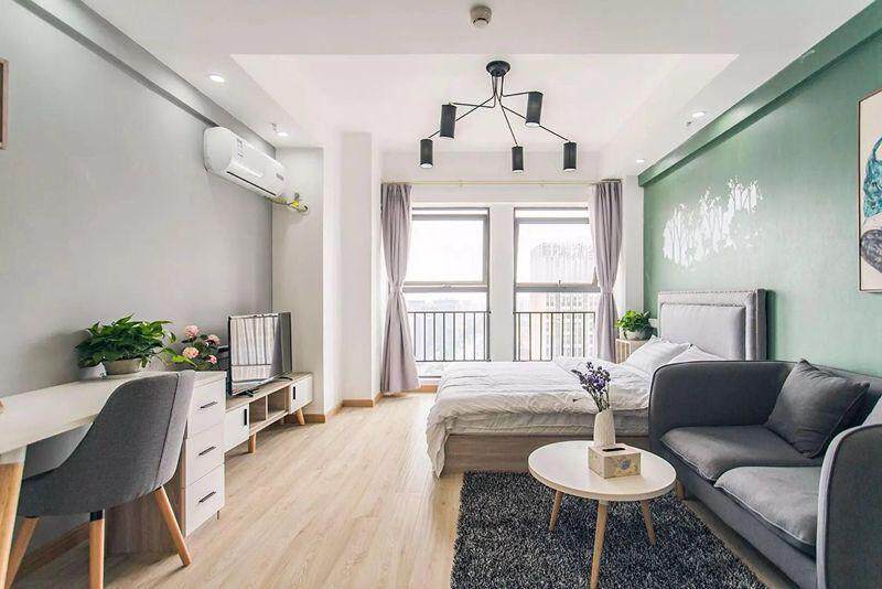 Comfort Garden View Simple Double Bed Room at Doubletree by Hilton Changsha