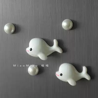 Special price Korean cute refrigerator stickers strong magnet magnet black whiteboard photo stick key hanging decorative stickers