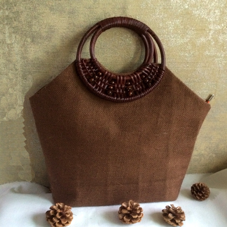 Jiqi Yang New Women's Bag in Light Green, Ethnic Style Linen Bag with Rattan Handle, Basket-Shaped Tote Bag