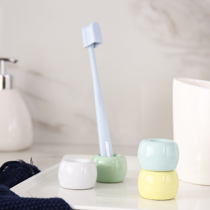 Creative Japan No Inprint Identical Ceramic Toothbrush Holder Cute Couple Toothbrush Base Holder Free of Perforated Teeth Holder